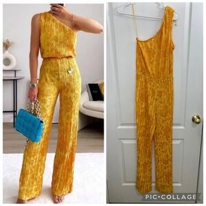 Zara jacquard floral One Shoulder wide leg Jumpsuit size M